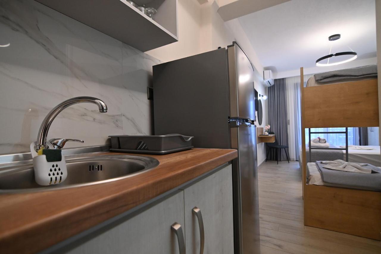 Armonia Luxury Suites Vrasná Exteriör bild