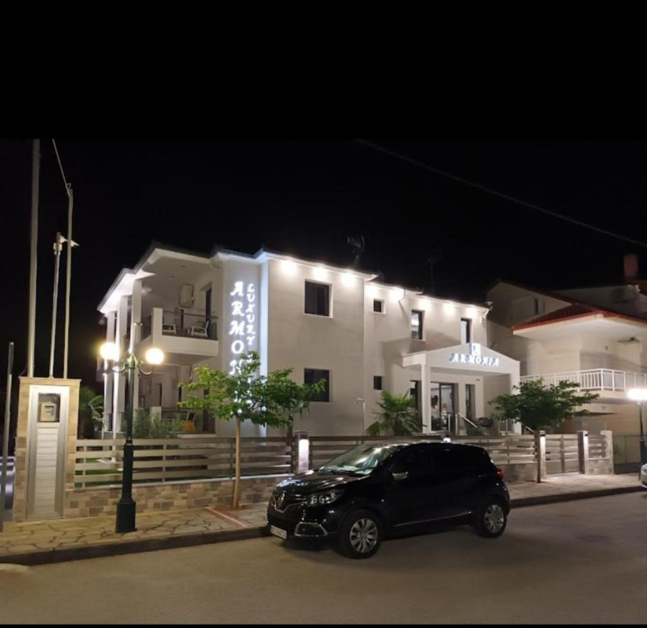 Armonia Luxury Suites Vrasná Exteriör bild